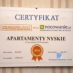 Nyskie شقة فندقية 3*