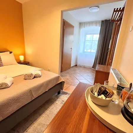 Aparthotel Nyskie 3*