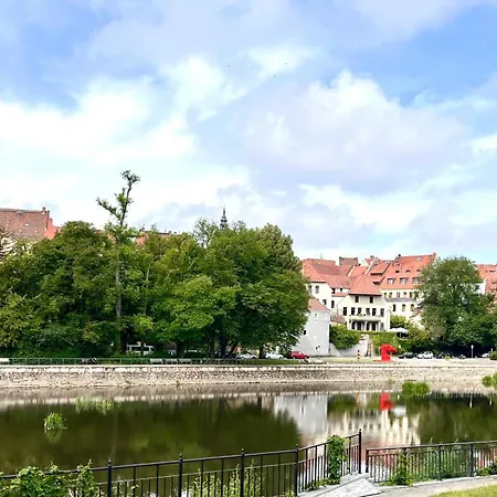 Nyskie 公寓式酒店