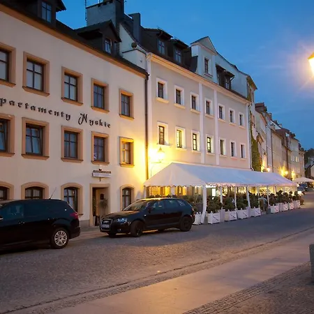 Lägenhetshotell Nyskie Zgorzelec