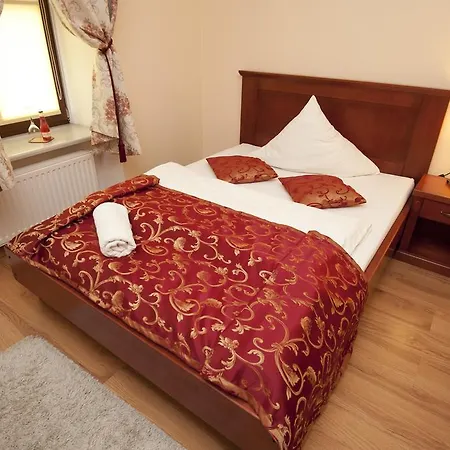 Aparthotel Nyskie *