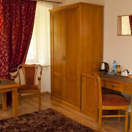 Aparthotel Nyskie 3*