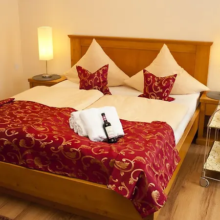 Aparthotel Nyskie Zhořelec