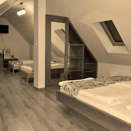 Nyskie Aparthotel *