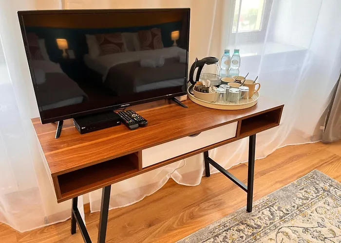 Nyskie 公寓式酒店 兹戈热莱茨